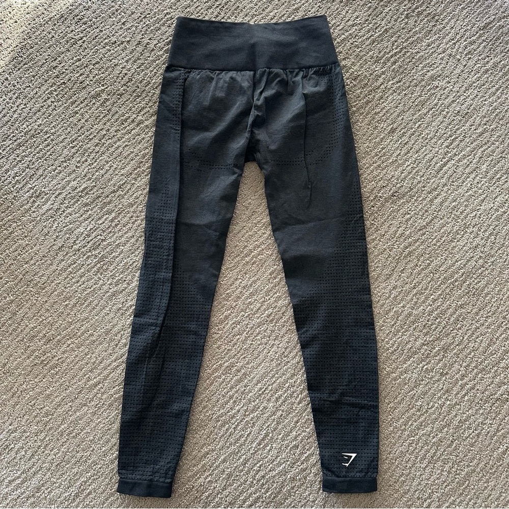 Gymshark Leggings - Picture 2 of 2